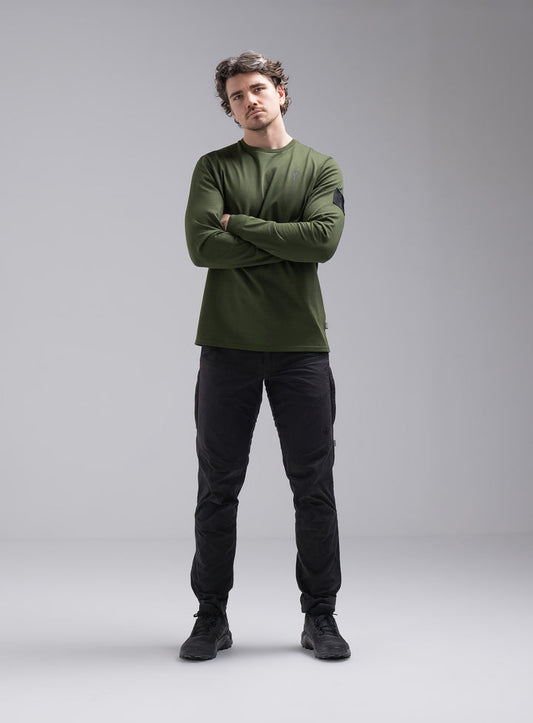 INSIGNIA LONG SLEEVE T-SHIRT